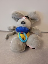 Plüsch Stofftier : Diddl Baby grau mit gelber Latzhose ca. 26 cm