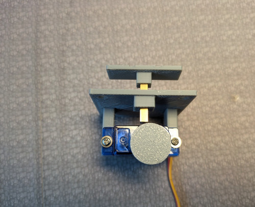 Servo entkuppler mit - servo,