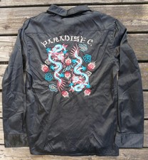 Besticktes Hemd Paradise Calling M Tattoo Dragon Stickerei aus seidigem Stoff