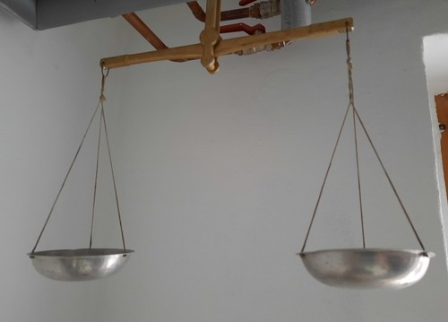 Apothekerwaage briefwaage aus - apothekerwaage/,