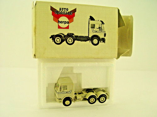Mercedes lkw zugmaschine - lkw,