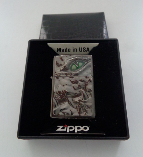 Zippo feuerzeug crocodile - crocodile, eye