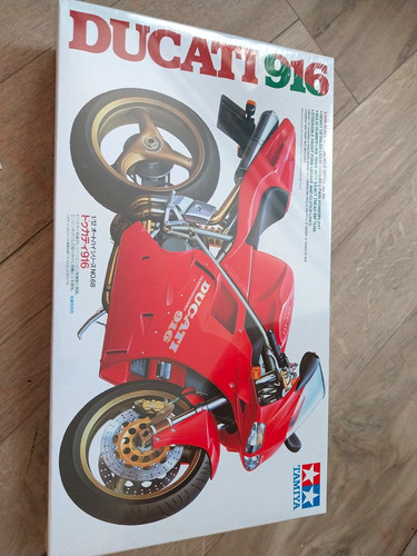 Tamiya ducati 916 - ducati,