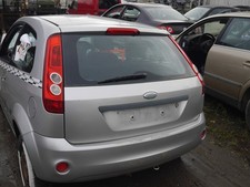 Heckklappe Kofferraumklappe Ford Fiesta 5 JH/JD 2/3-türig Moondust Silber 62