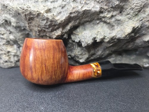 Reiner the art - art, pipe