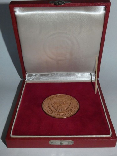 Ehrenplakette der stadt - ehrenplakette,