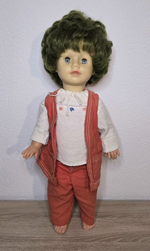 Nette kunststoff puppe germany - nette,
