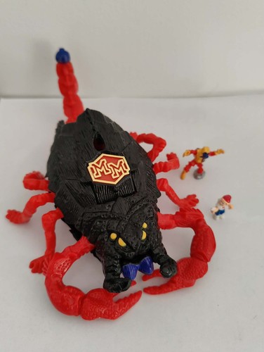 Mighty max stings scorpion - max,