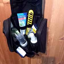 BREE Kulturtasche/ -beutel Beautycase schwarz, zum Aufhängen, viele Fächer, uni