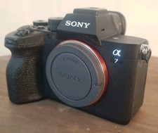 Sony Alpha 7 IV - 33MP