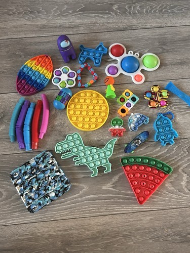 Riesiges fidget anxiety - 🌈, &