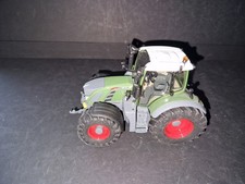 Schuco Fendt 724  im Maßstab  1:32. Defektes Modell