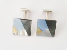 1 Paar Manschettenknöpfe sehr chic im Quadrat mit Intasien blau schwarze Steine