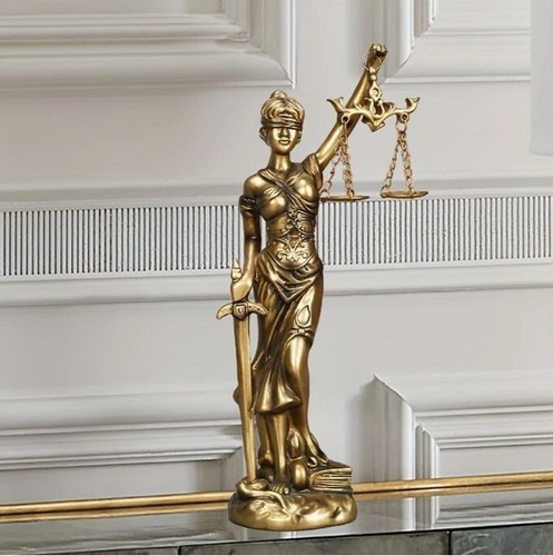 Justitia skulptur figur - justitia,