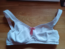 Prothesen Amoena 75 A weiß