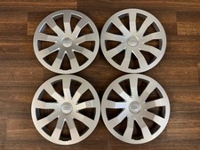 4x Audi A1 GB Radkappen 15 Zoll Radzierblenden 82A601147 K502