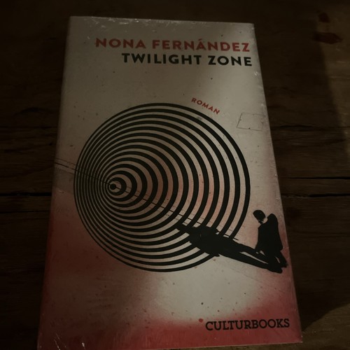 Twilight zone roman - twilight, zone: