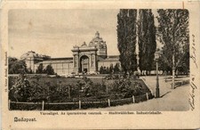 Budapest - Stadtwäldchen Industriehalle -463960