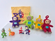 Teletubbie Figuren Konvolut und Kuschelkissen
