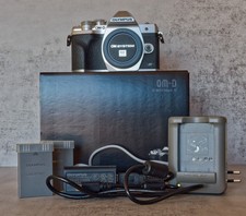 Olympus OM-D E-M10 Mark IV