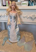 BARBIE Holiday Barbie Angel Christmas Doll Puppe Engel 