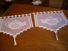 2 x Häkelgardine in weiß