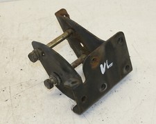 Mitsubishi Pajero V20 II 2 Stoßstangenhalter Träger Rahmenkopf vorn links