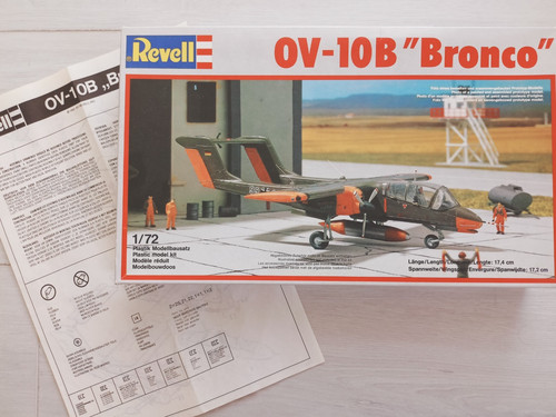 Bronco revell 1 72 - bronco,