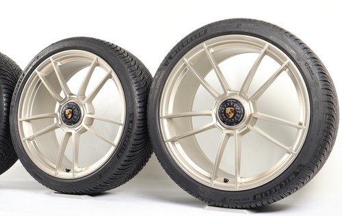Porsche 911 carrera 992 - 911,