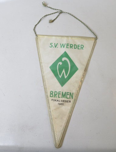Alter fußball wimpel v - fußball-wimpel, s.v