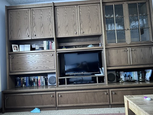 Alter holzschrank - alter,