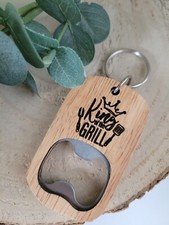 Holz Grill Anhänger | Männer Geschenk | Holz Flaschenöffner | King of the Gril