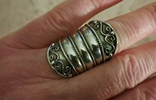 ausgefallener Schmuck Designer