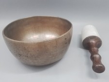 Acama Messing Klangschale,Therapieklangschale,Meditationschale,mit Schlägel