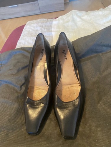 Schwarze absatzschuhe von - absatzschuhe,