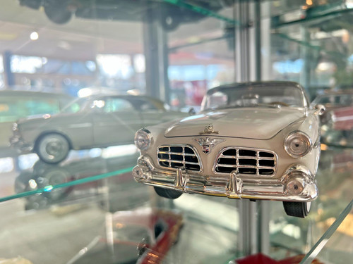 Modellauto chrysler - 1:18,