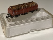 Märklin Spur Z 8622 Güterwagen mit ZModell Ladegut Holz