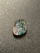 wunderschöner Boulder Opal poliert / Australien