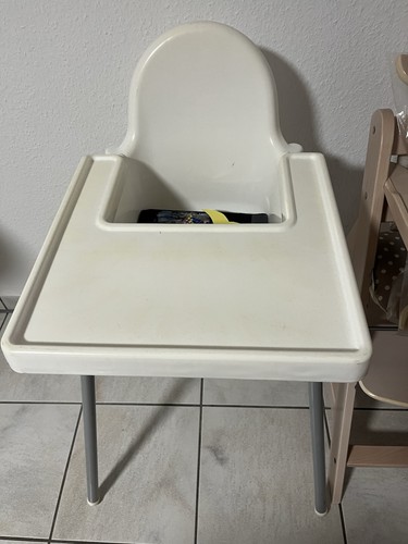 Hochstuhl und kinderschaukel - hochstuhl,
