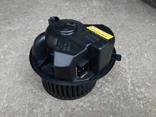 Audi A3 S3 8P Bj04 Lüfter Lüftermotor Gebläßemotor Innenraum  1K1 820 015