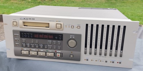 Tascam digital recorder - tascam,
