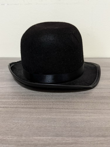 Black felt pork - felt,
