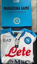 Maradona Trikot mit Box