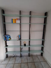 Elegantes Glaswandregal - ideal für Nischen mit geringer Tiefe - gebraucht