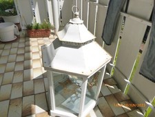 Kerzenvitrine / Glasvitrine weiß mit Gold-Dekor aus Holz, Glas, Metall