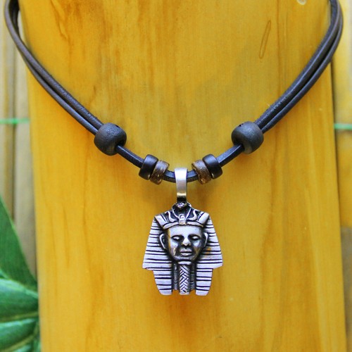 Leather chain necklace surfer