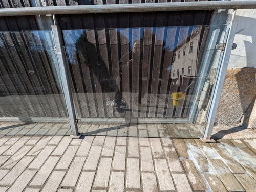 Glasgeländer mit verzinken - glasgeländer,