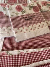 Laura Ashley Vintage Doppel Bettwäscheset Gingham Rosebud rot/weiß 6 Kissenbezüge 