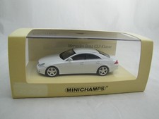 436034300 Minichamps Mercedes-Benz CLS-Klasse Baujahr 2005 weiß - 1:43