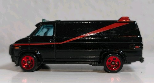 Hot wheels gmc panel van - 83,
